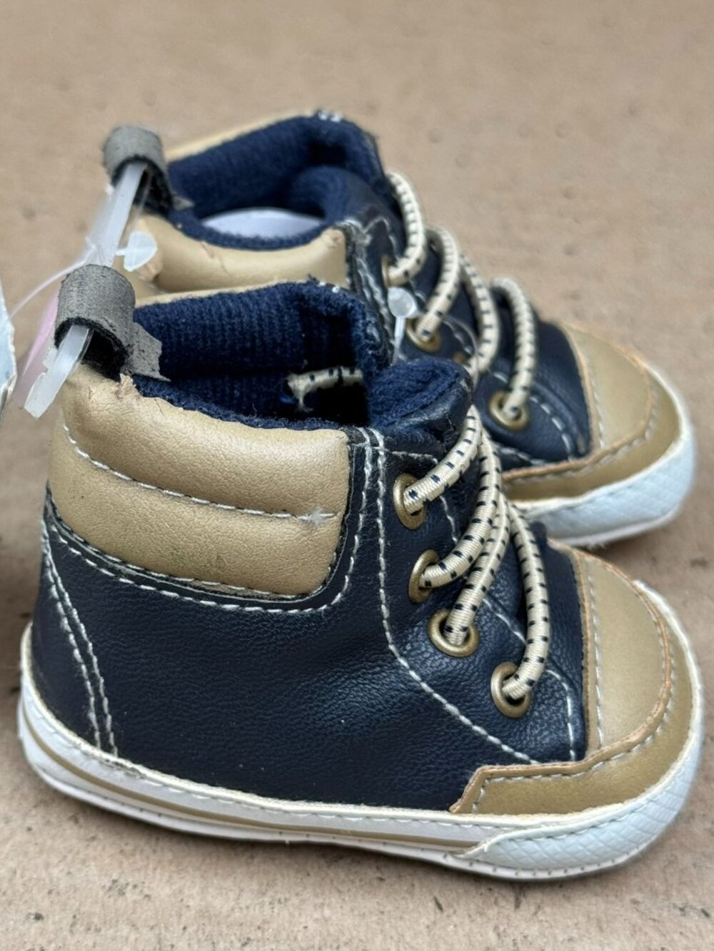 Just One You Made by Carter's Baby Boys Navy Blue Faux Leather Shoes size NB